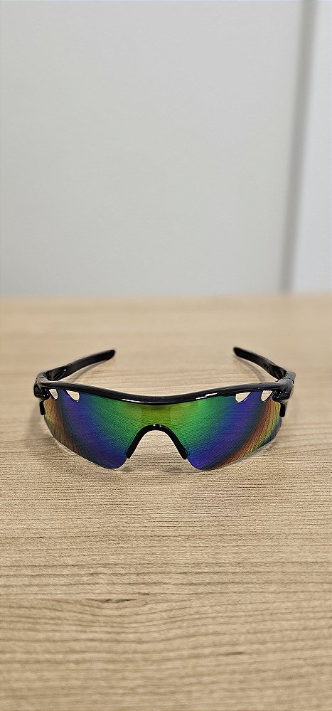 Óculos Esportivo Preto com Lente Colorida 28150