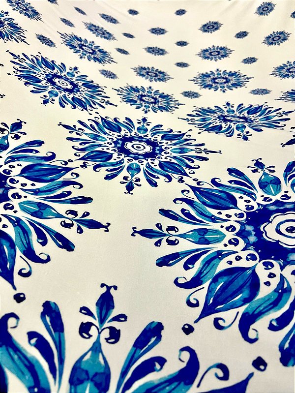 Tecido Malha Fluid Mandala Azul com Elastano para Roupa Feminina Vestidos conjuntos blusinhas leve e fresco