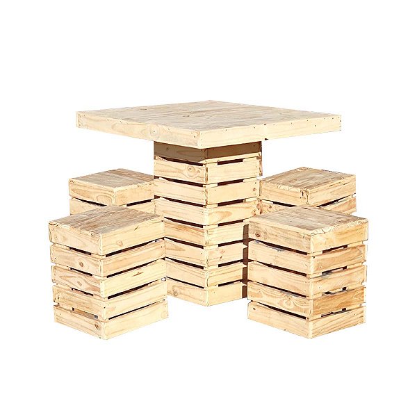 Mesa de Pallets com Bancos