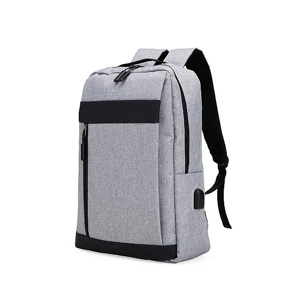 Mochila em Nylon com USB - 21L