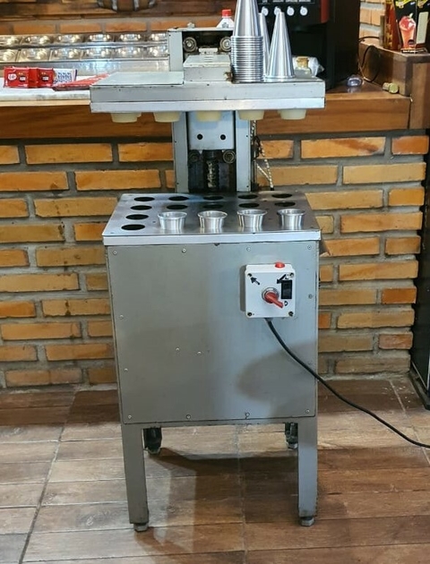 Modeladora Eletrica Para Pizza Cone