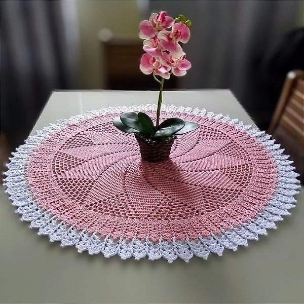 Centro de mesa em crochê 70cm diâmetro C013