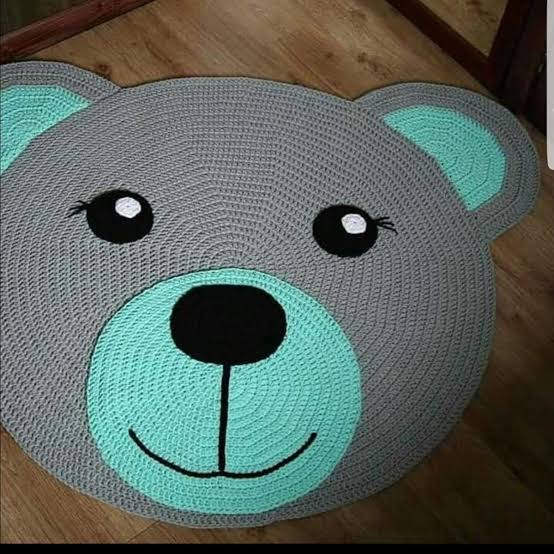 Tapete urso para quarto  em crochê 120cm diâmetro TS0014