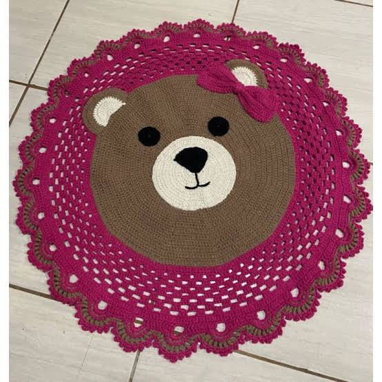 Tapete urso para quarto em crochê 120cm diâmetro TS0015