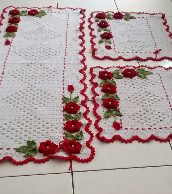 Jogo de tapetes para cozinha em crochê com flores 3 peças JC037