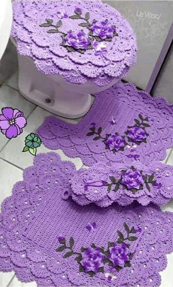 Jogo de tapetes para banheiro em crochê com flores 4 peças JB045