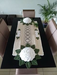 Caminho de mesa em crochê flor gigante 150x50cm  C066