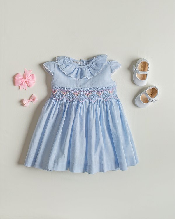 Vestido bordado losangos flores