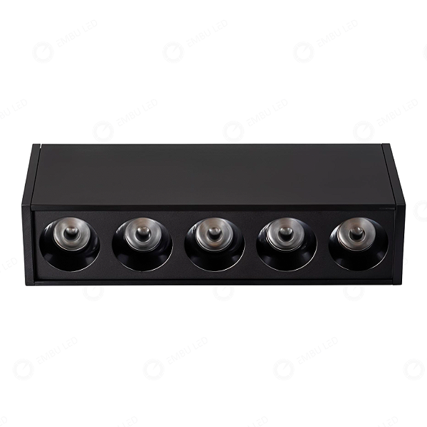 SPOT LED SOBREPOR TRIAD BRANCO 5X2W PRETO - BRANCO QUENTE