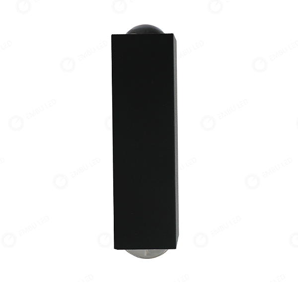 ARANDELA MINI PRETO 2 FACHOS 3+3W - 3000K IP54