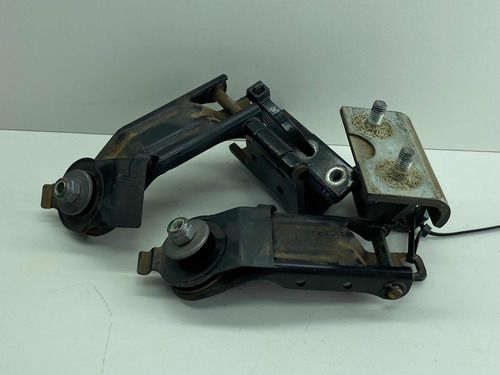 Par Dobradiça Tampa Vidro Traseiro Peugeot 206 207 Escapade