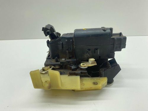 Fechadura Porta Dianteira Direita Renault Duster 2011 A 2014