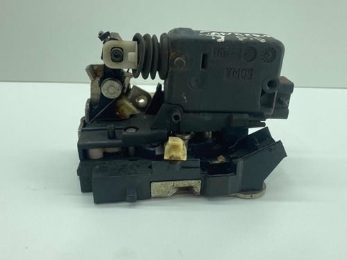 Fechadura Porta Dianteira Direita Renault Sandero 2007 A 12