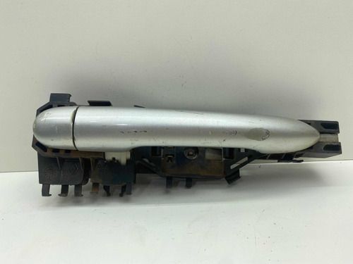 Maçaneta Externa Dianteira Direita Renault Megane 2007 A 12