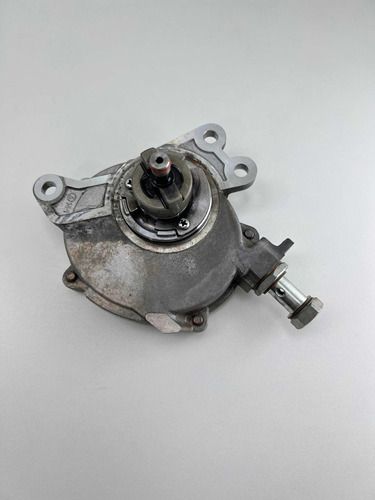 Bomba Vácuo Toyota Hilux 2.8 2016 A 2022 2ti08030300a