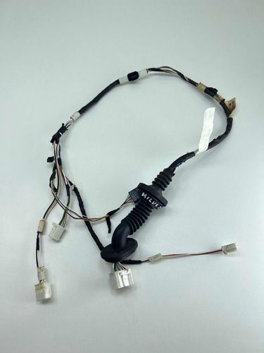 Chicote Porta Traseira Direita Hilux 2016 A 2022 82153kk400