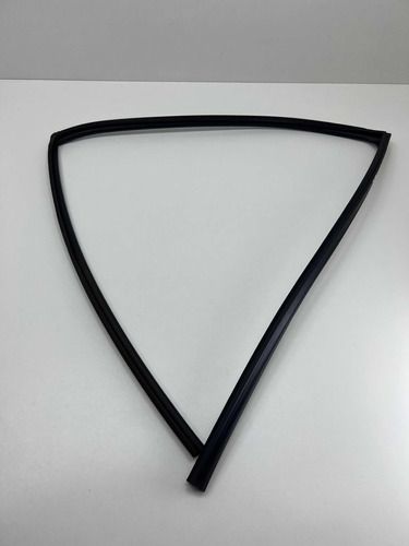 Canaleta Porta Traseira Direita Toyota Corolla 2015 A 2019