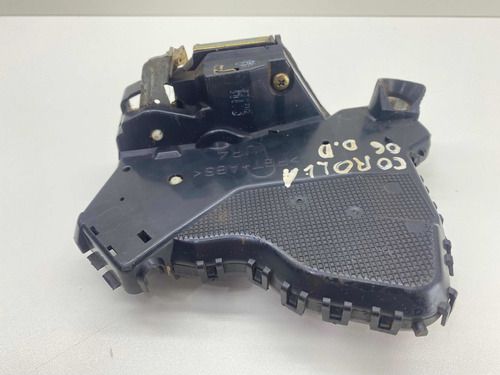 Fechadura Porta Dianteira Direita Toyota Corolla 2003 A 2008