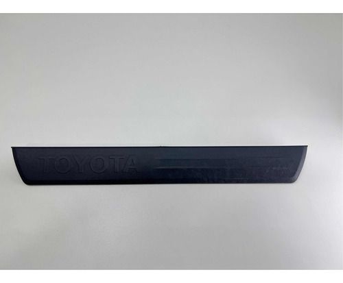 Soleira Externa Dianteira Direita Toyota Hilux 2016 A 2022