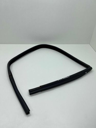Canaleta Porta Direita Fiat Strada 2014 A 2019
