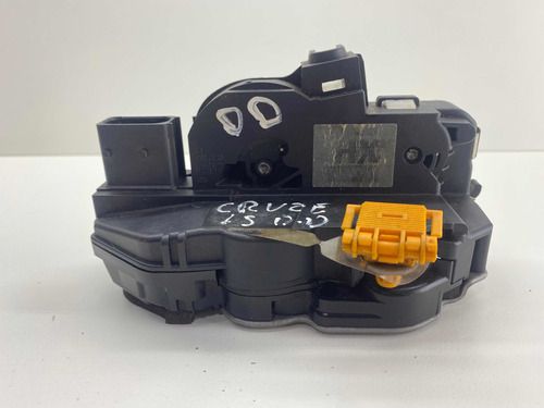 Fechadura Porta Dianteira Direita Cruze 2012 A 2016