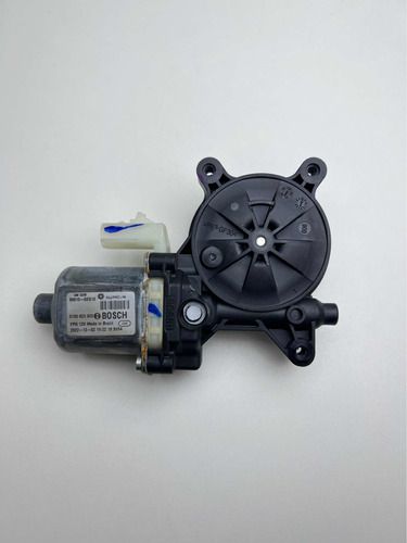 Motor Máquina Vidro Dianteiro Direito Tracker 2020 A 2023