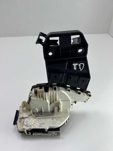 Fechadura Porta Traseira Direita Jeep Compass 2017 A 2021