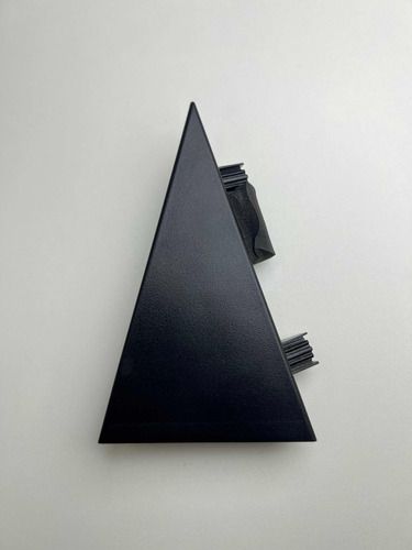 Acabamento Externo Porta Traseira Esquerda Tracker 2020 A 23