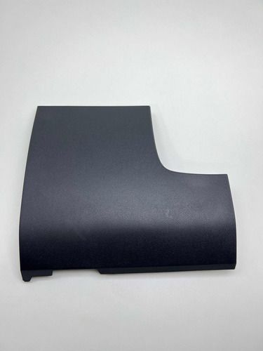 Acabamento Inferior Esquerdo Painel Tracker 2020 A 2023