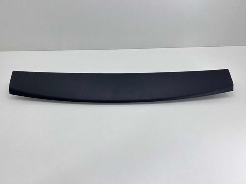 Acabamento Superior Interno Tampa Traseira Tracker 2020 A 23