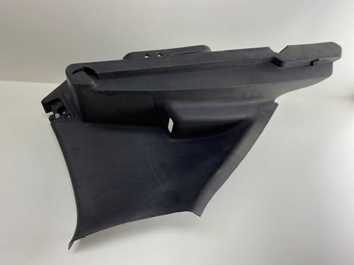 Suporte Acabamento Tampão Tras Esquerdo Sandero 2007 A 2012