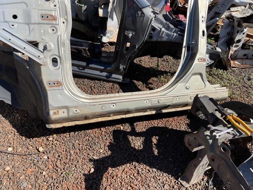 Caixa De Ar Esquerda Mitsubishi Outlander 2007 A 2012