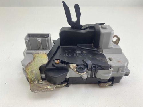 Fechadura Dianteira Direita Citröen Xsara 2000 A 2003