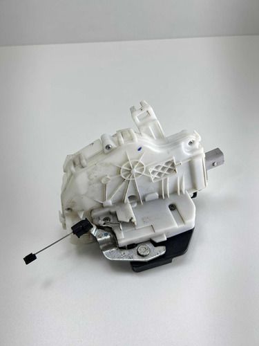 Fechadura Porta Dianteira Direita Vw Fox 2010 A 2014
