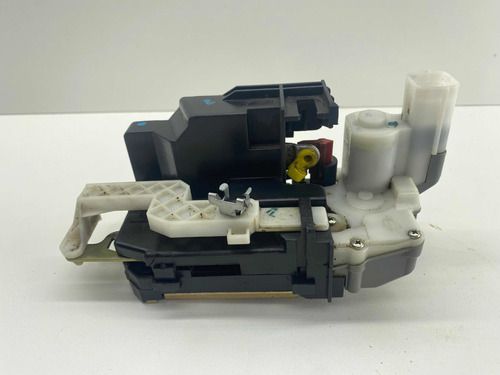 Fechadura Porta Traseira Direita Ford Fiesta 2003 A 2012