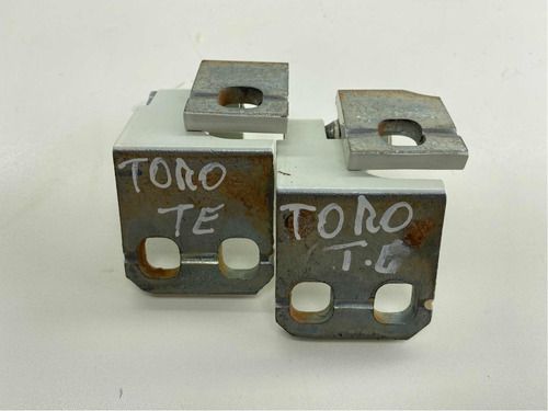 Dobradiça Porta Traseira Esquerda Fiat Toro