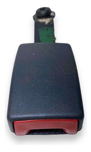 Engate Cinto Dianteiro Esquerdo  Fiat Strada 2010 Até 2015