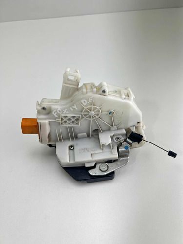 Fechadura Porta Dianteira Esquerda Vw Fox 2010 A 2014