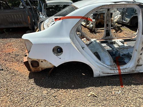 Lateral Traseira Direita Gm Cobalt Até 2015