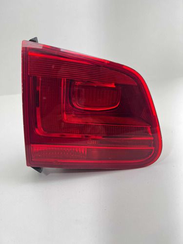 Lanterna Tampa Tiguan 2013 A 2017 Traseira Esquerda
