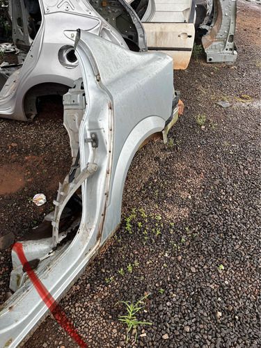 Lateral Esquerda Chevrolet Vectra Sedam 2006 Até 2011
