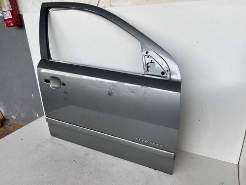 Porta Dianteira Direita Chevrolet Vectra 2006 A 2011