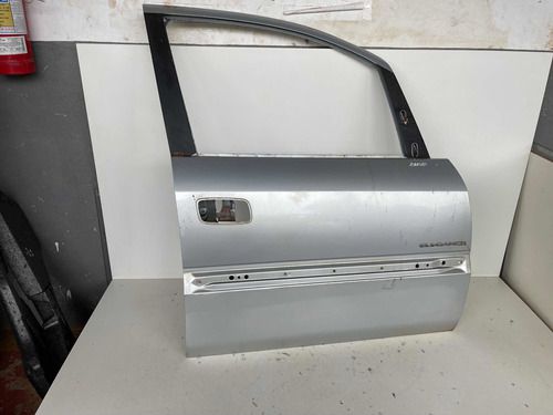 Porta Dianteira Direita Chevrolet Zafira