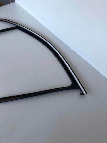 Moldura Arco De Porta Tiguan 2010 A 2015 Dianteira Esquerda