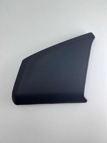 Moldura Esquerda Painel Tracker 2020 A 2023 26222918