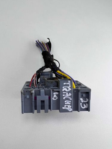 Conector Caixa Fusíveis Tracker 1.0 2020 2021 2022 2023