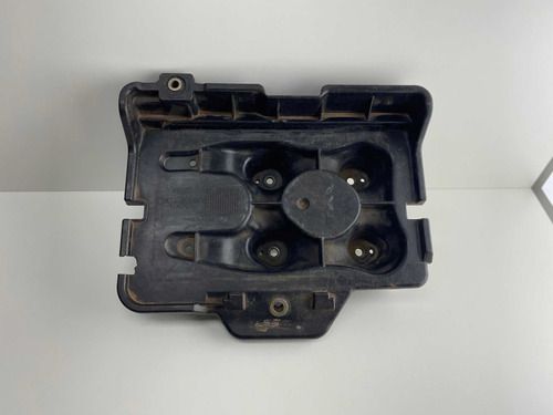 Caixa De Bateria Vw Bora