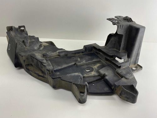 Suporte Farol Direito Renault Fluence