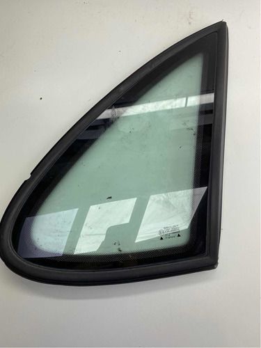 Vidro Fixo Lateral Direito Polo Classic 95 A 99