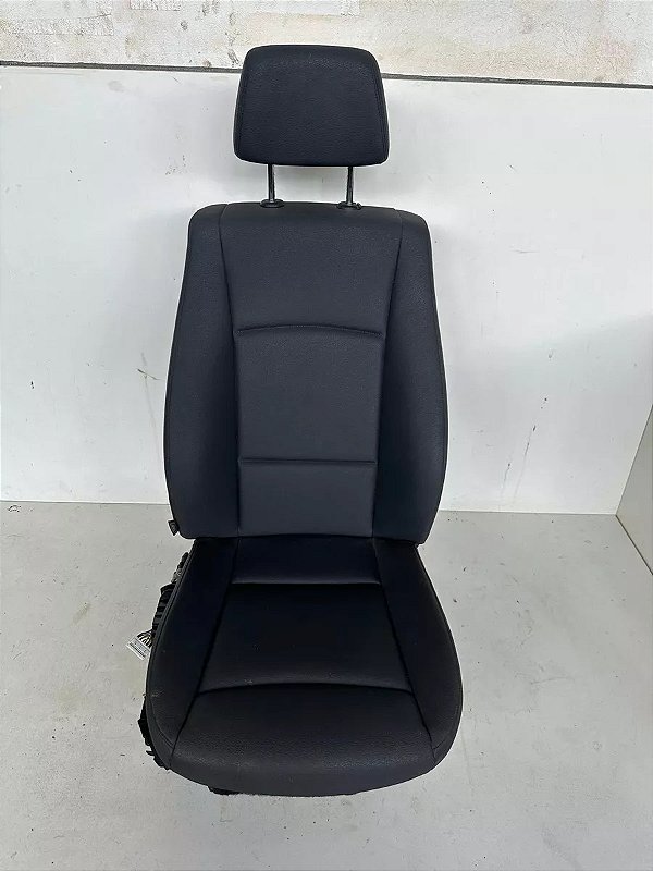 Banco Dianteiro Direito Bmw X1 2010 Até 2015
